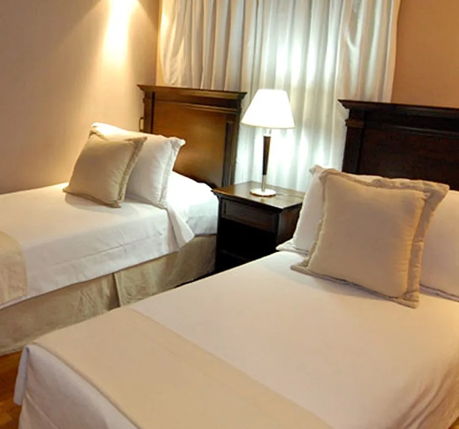 Premium Tower Suites Mendoza Hotel