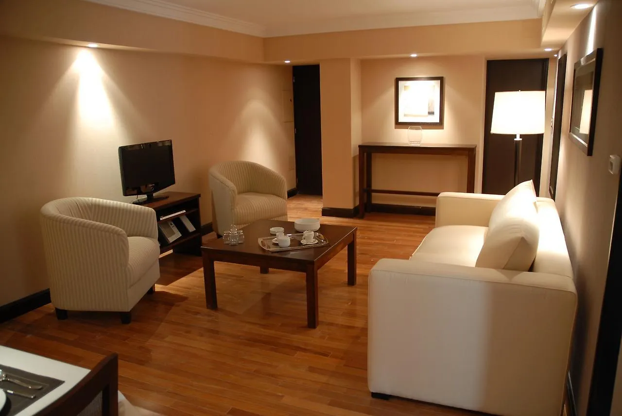 Premium Tower Suites Mendoza Hotel