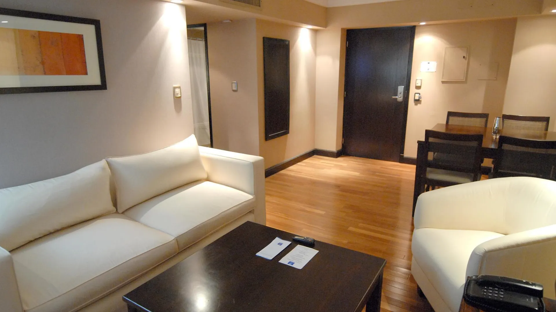 Premium Tower Suites Mendoza Argentina