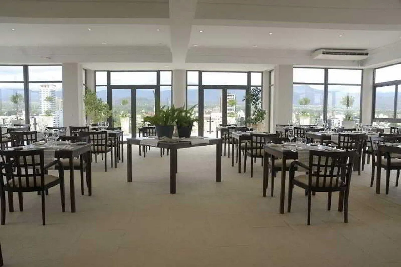 Premium Tower Suites Mendoza Aparthotel