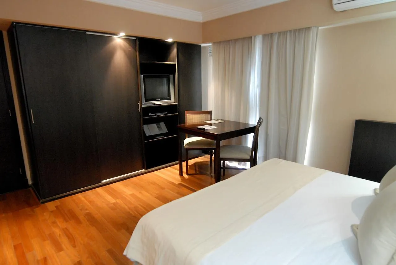 Premium Tower Suites Mendoza 3*,