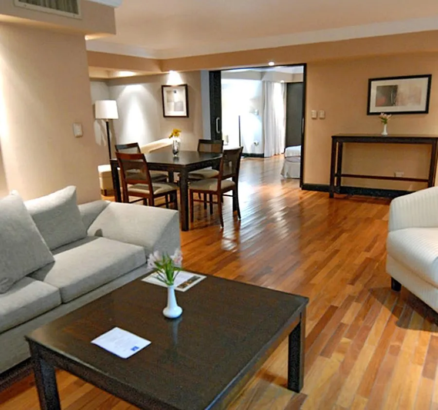 Premium Tower Suites Mendoza 3*,